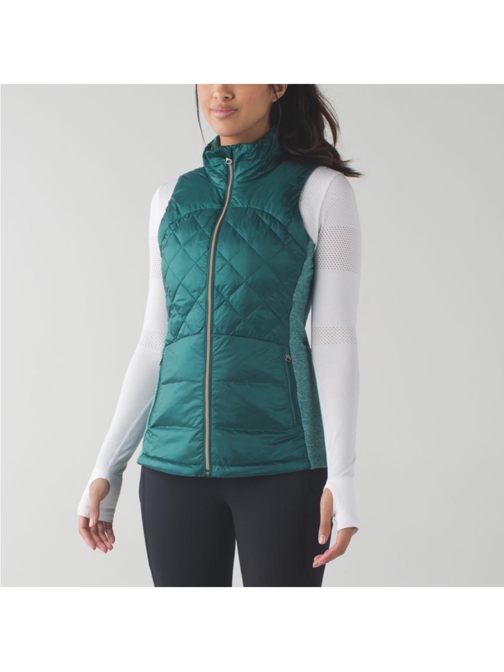 Lululemon Down for a Run Vest - Forage Teal color - Size 6